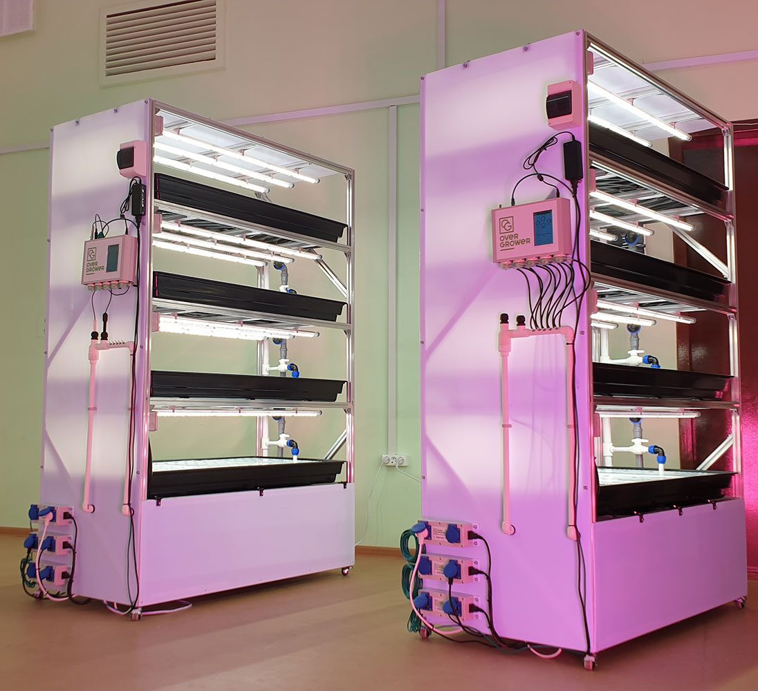 Vertical farm cabinets